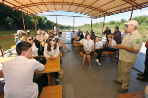 Parlament mladih HR 100m