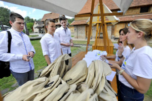 Parlament mladih HR 3m