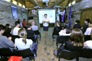 Parlament mladih HR 9m